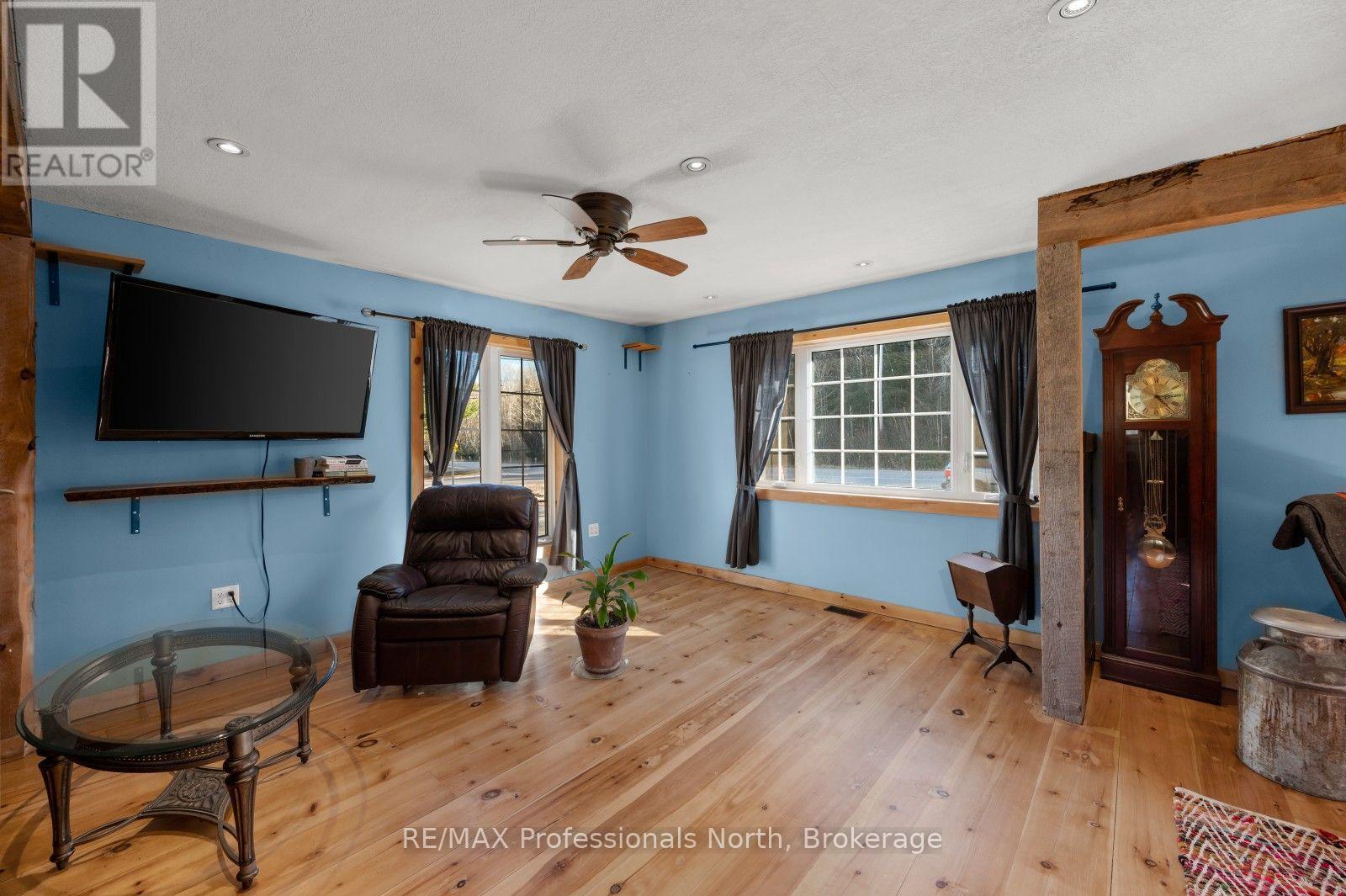 4167 LOOP ROAD - 9
