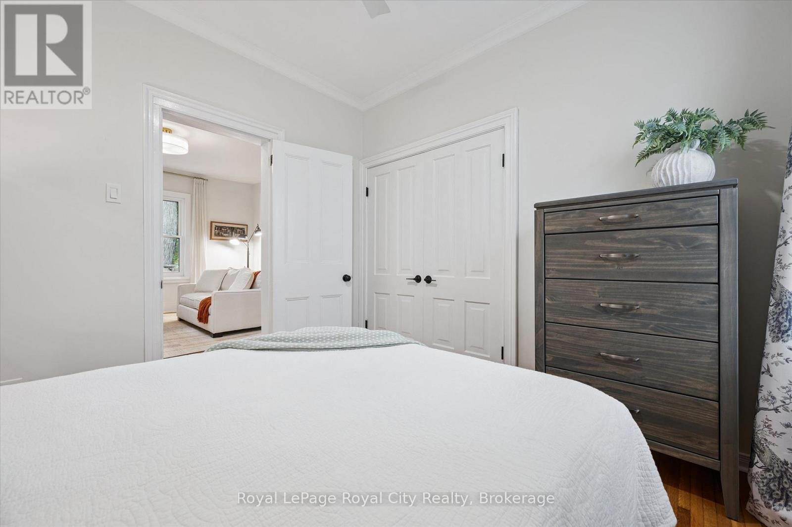 164 KING STREET - Image 24