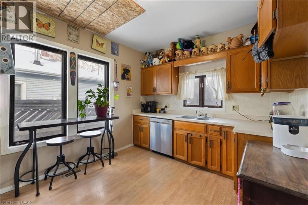 189 KENT Street S - 13