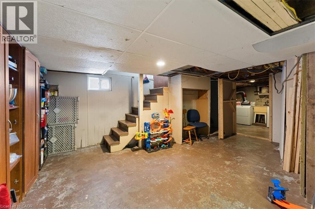 189 KENT Street S - 26