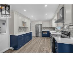 4pc Bathroom - 92 Brier Park Road, Brantford, ON N3R5T4 Photo 11