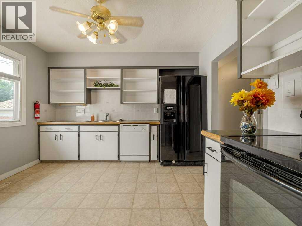 1131 29 Street South - Photo 10