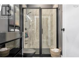 200 Middle Road, Kingsburg, NS B0J2X0 Photo 31