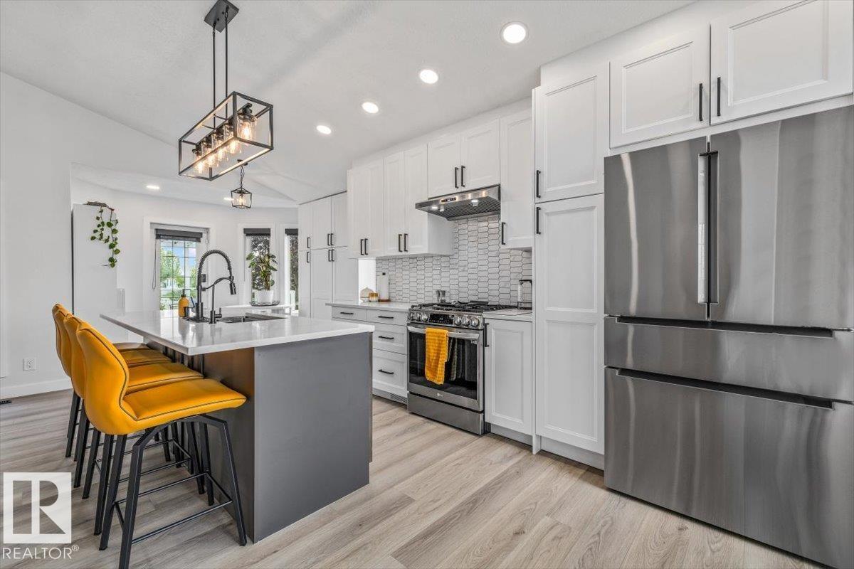 8731 160A Avenue NW - Photo 14