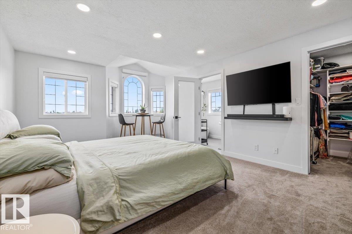 8731 160A Avenue NW - Photo 21