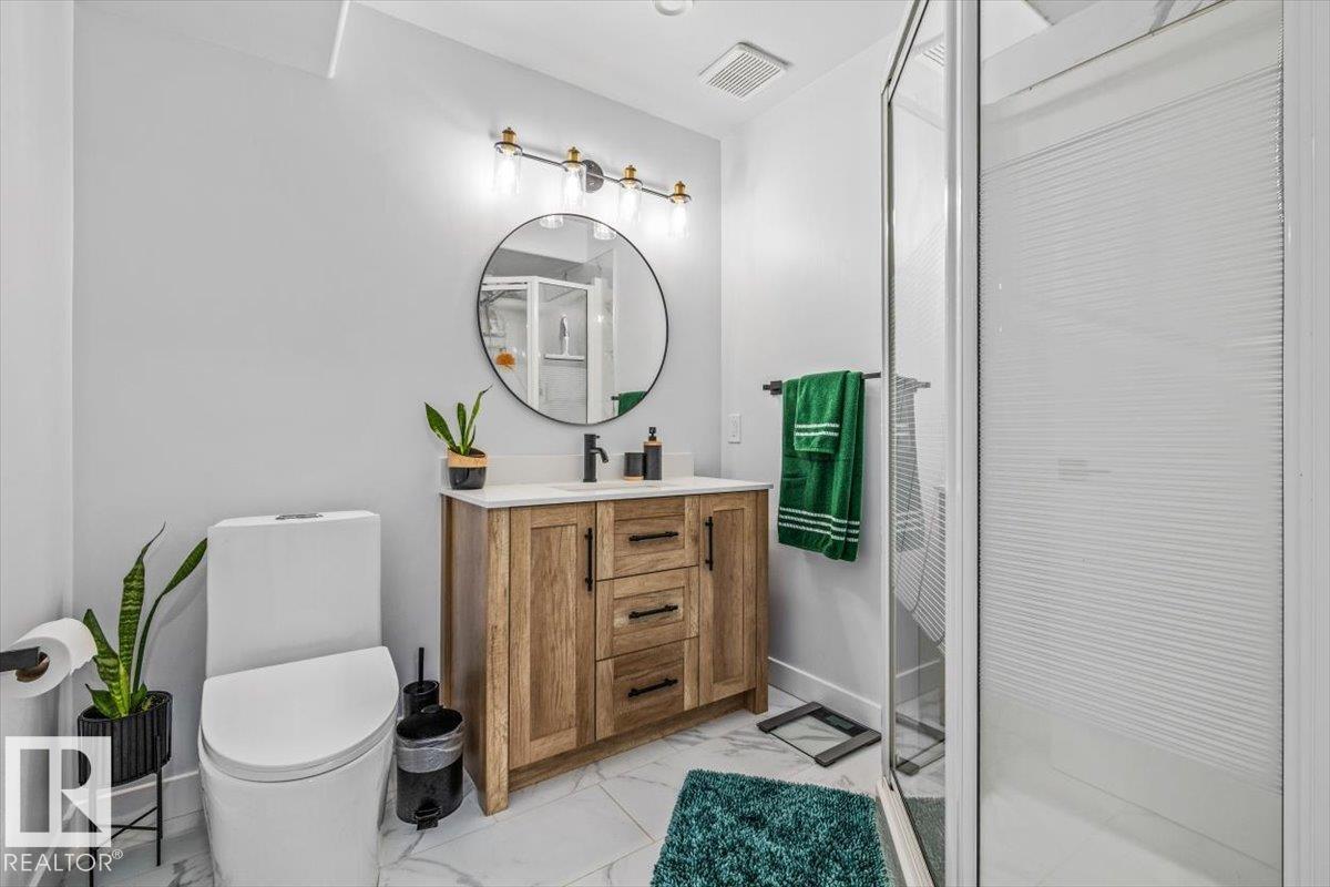 8731 160A Avenue NW - Photo 30