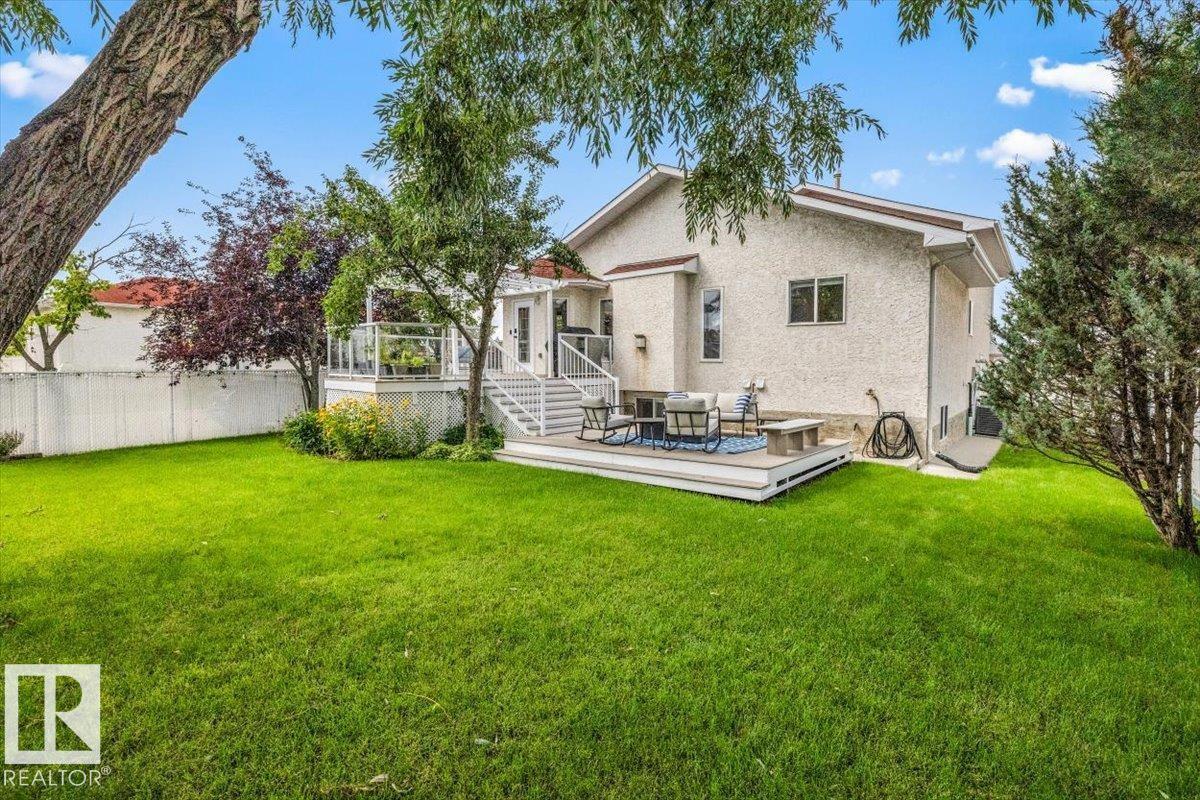 8731 160A Avenue NW - Photo 34