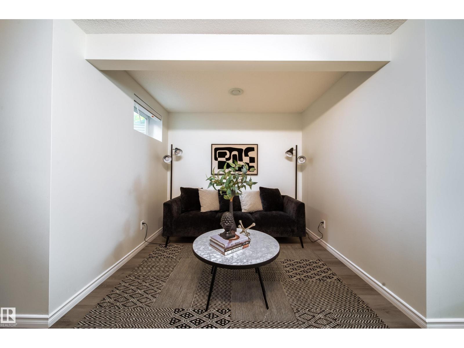 4811 152 AV NW - 36