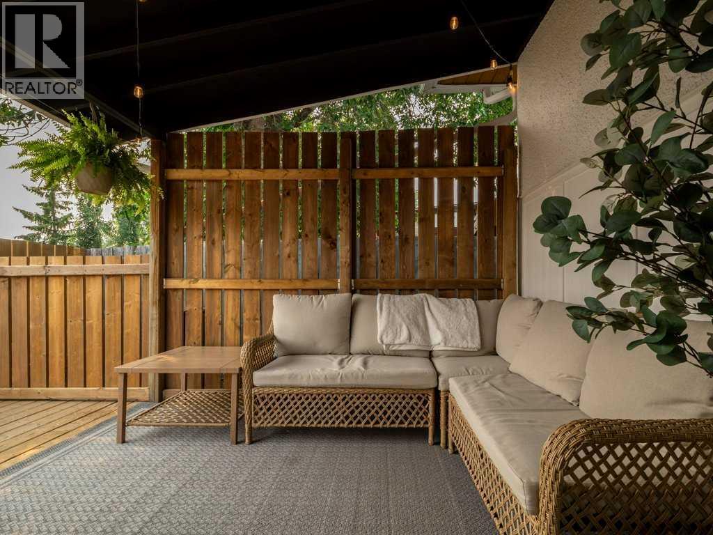 690 Florence Street - Image 38