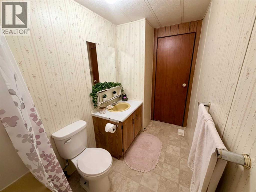 5039 51 Avenue - Image 31