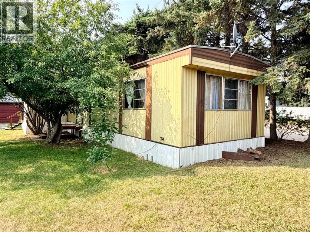 5039 51 Avenue - 34