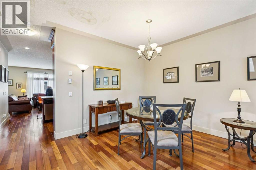 446 18 Avenue Northeast - Photo 7