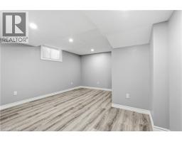 35 Centennial Parkway S, Hamilton, ON L8G2C1 Photo 42
