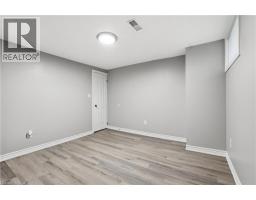 35 Centennial Parkway S, Hamilton, ON L8G2C1 Photo 39