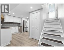 35 Centennial Parkway S, Hamilton, ON L8G2C1 Photo 32