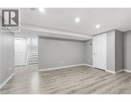 35 Centennial Parkway S, Hamilton, ON L8G2C1 Photo 41