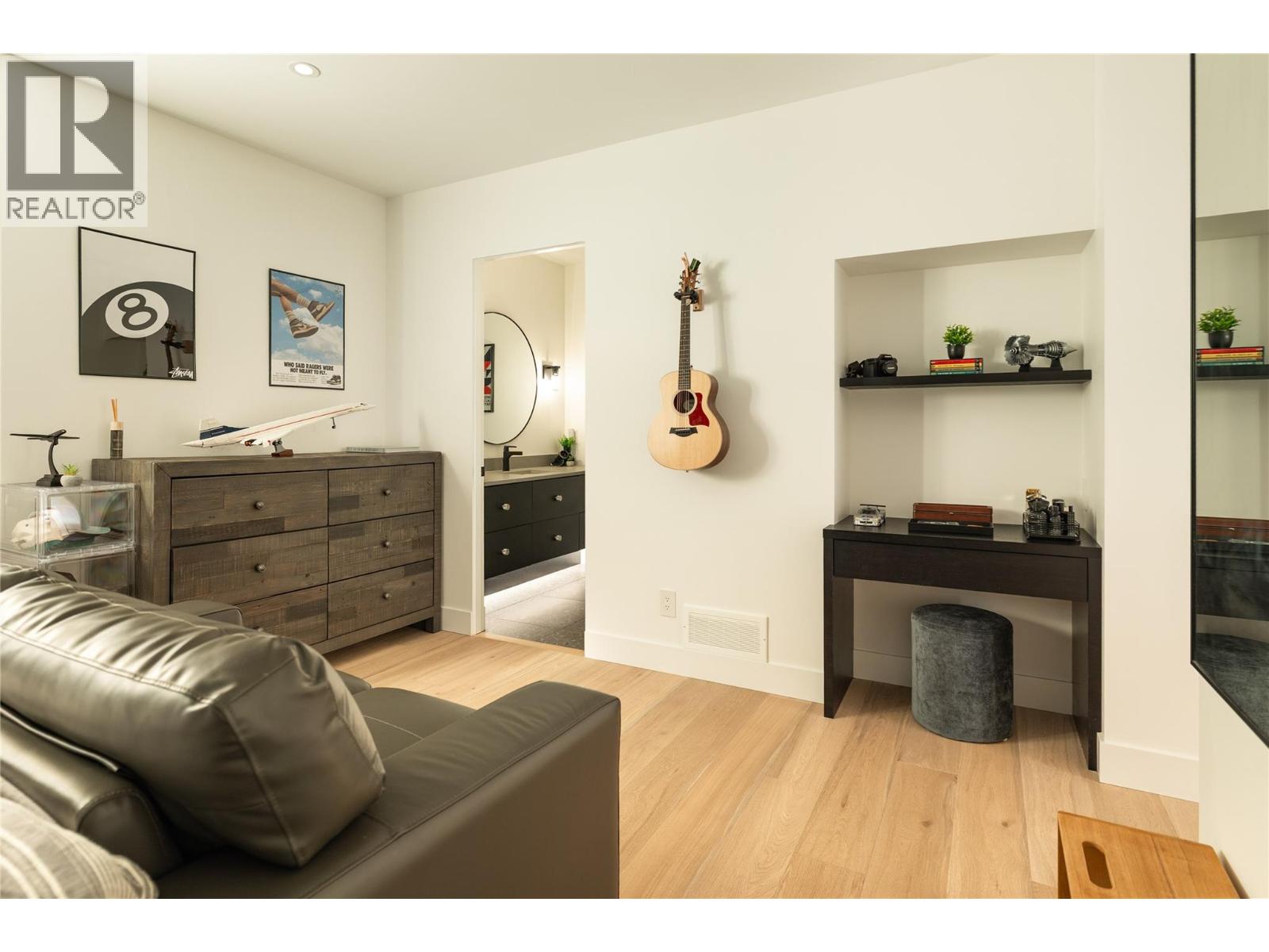  538 Clifton Court, Kelowna