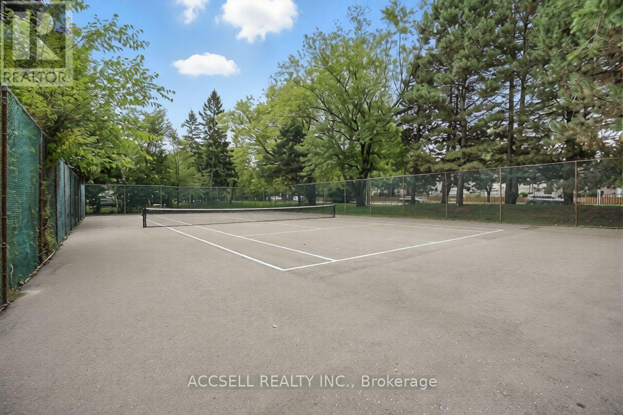 #1402 45 SILVER SPRINGS BOULEVARD - 33