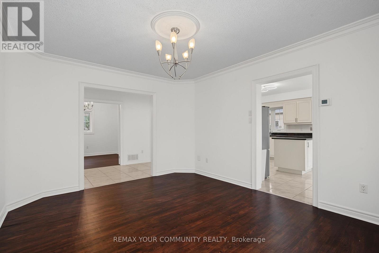 20 FERN AVENUE - 17