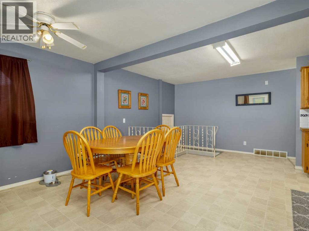 5723 54 St Street - Photo 13