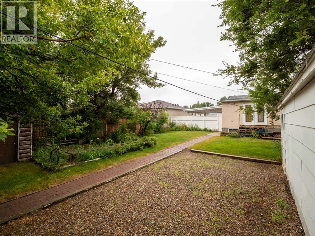 5723 54 St Street - Photo 41