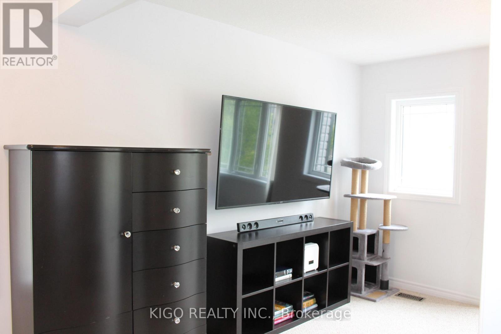#21 12 POPLAR DRIVE - Image 12