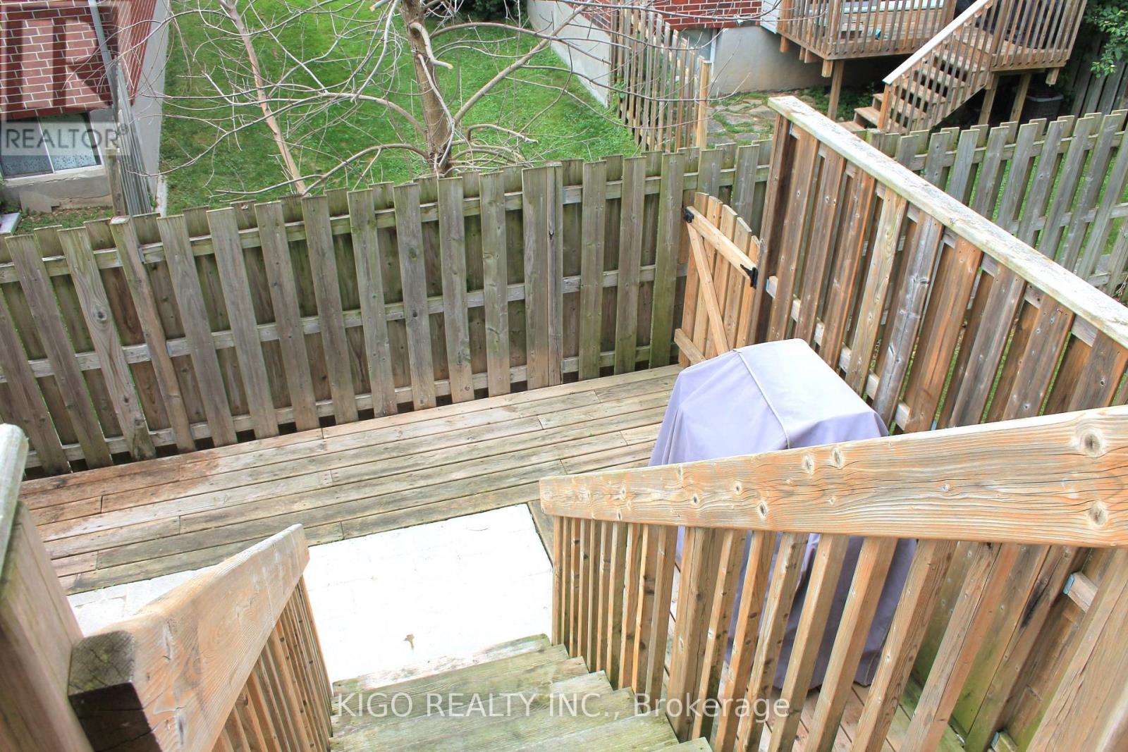 #21 12 POPLAR DRIVE - Image 24
