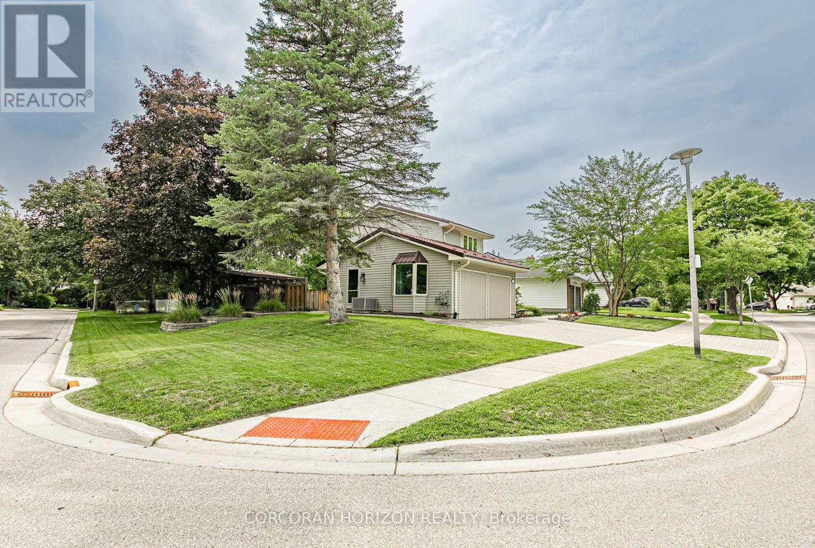 281 BLACKACRES BOULEVARD - 5