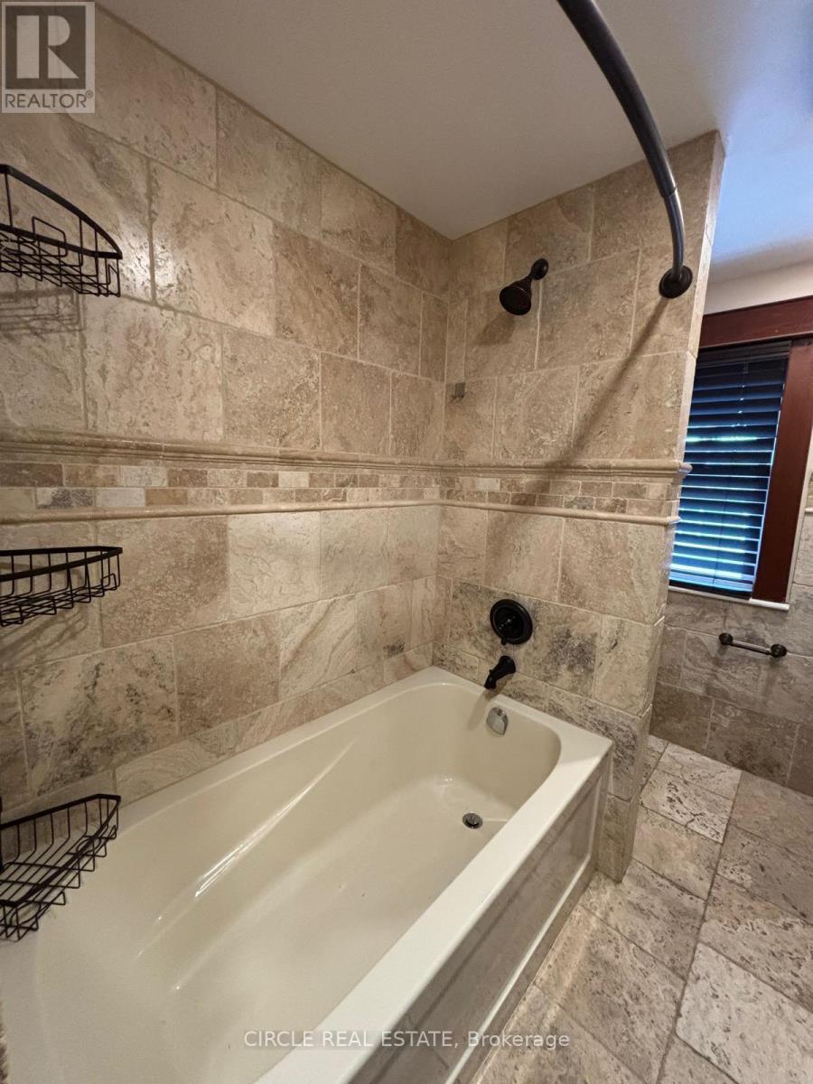 277 NIAGARA STREET W - 14