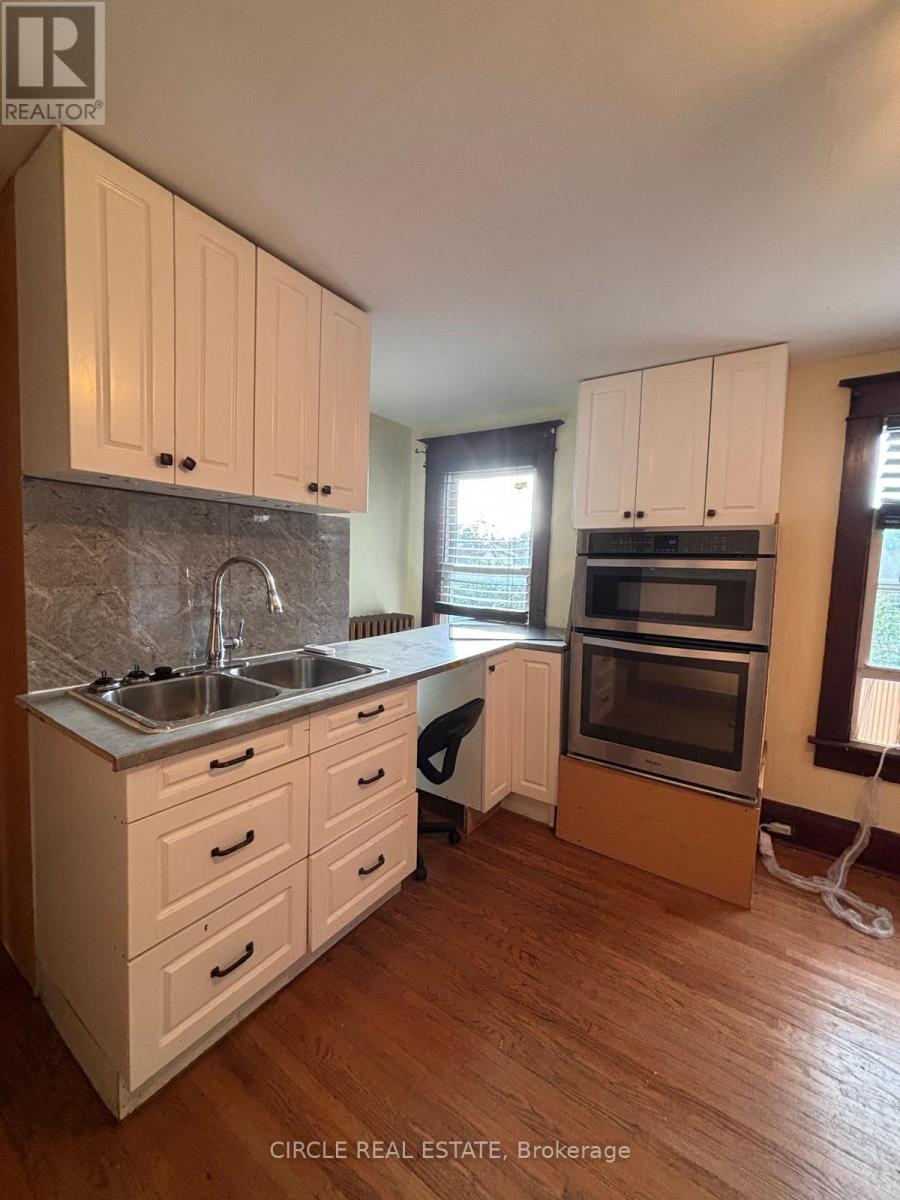 277 NIAGARA STREET W - 17