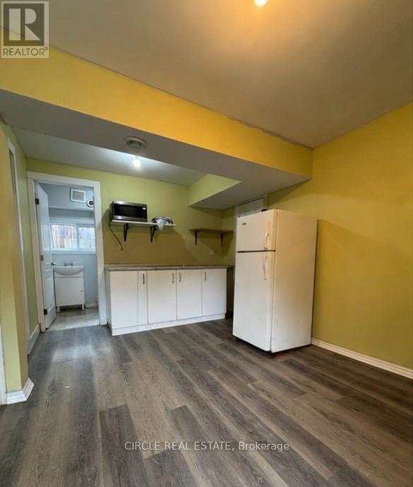 277 NIAGARA STREET W - Image 23