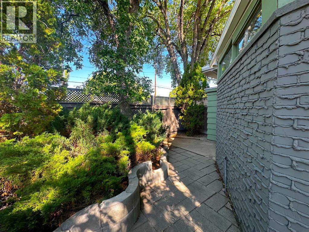 1806 13 Avenue South - Photo 34