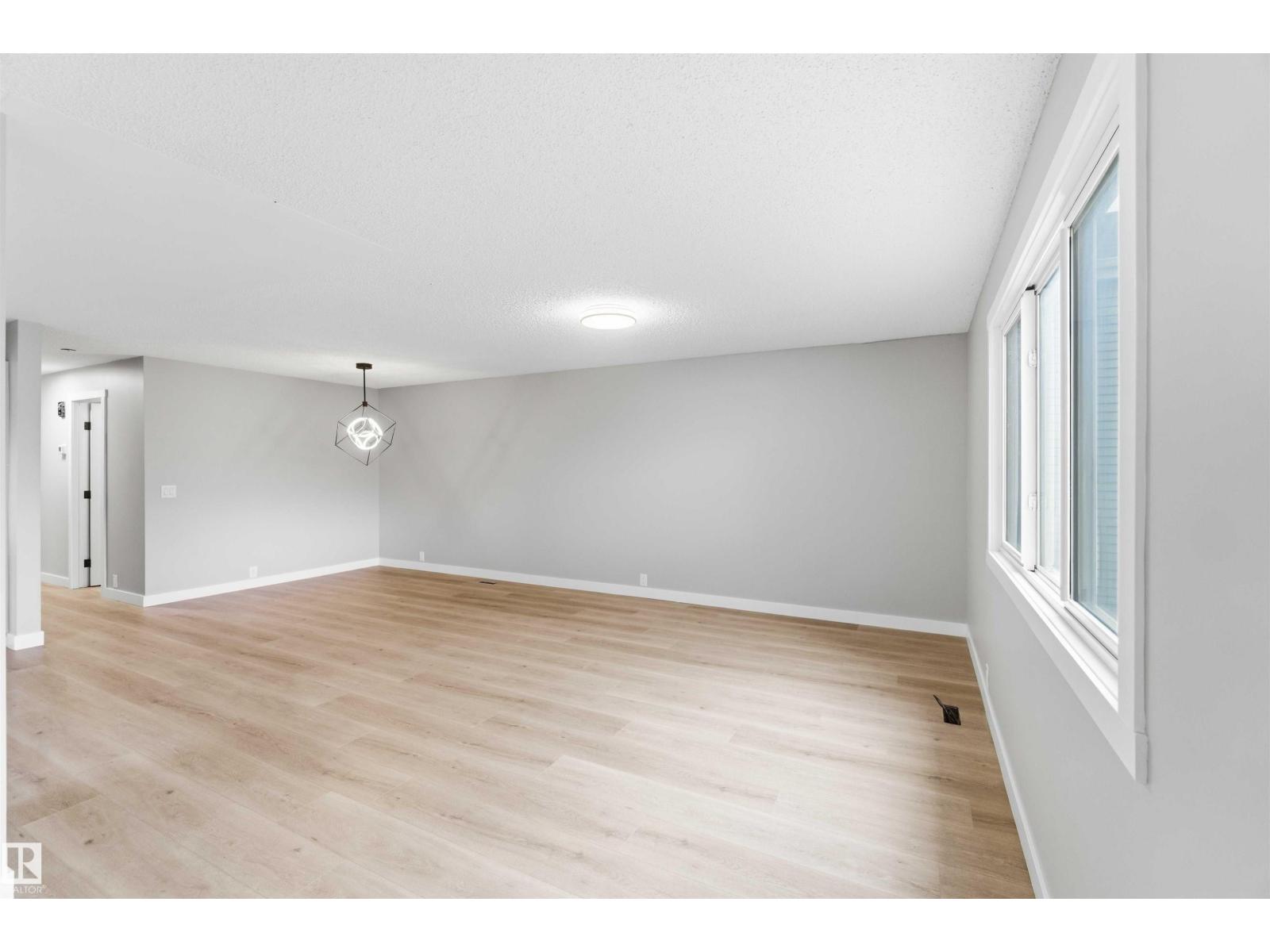 120 BIRCH DR - Image 12