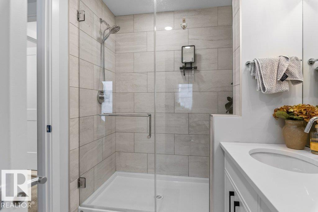 13 JENNIFER Crescent - Photo 35