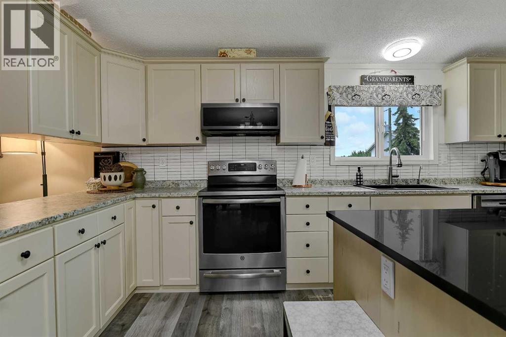 25128 HWY 43 - Photo 5