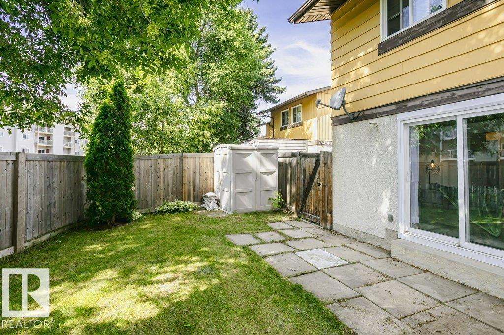 117 WOODSTOCK NW - Photo 19