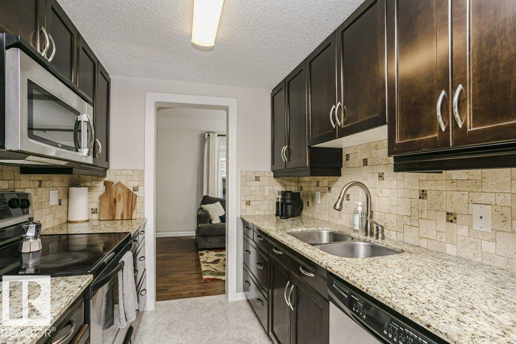 117 WOODSTOCK NW - Photo 5