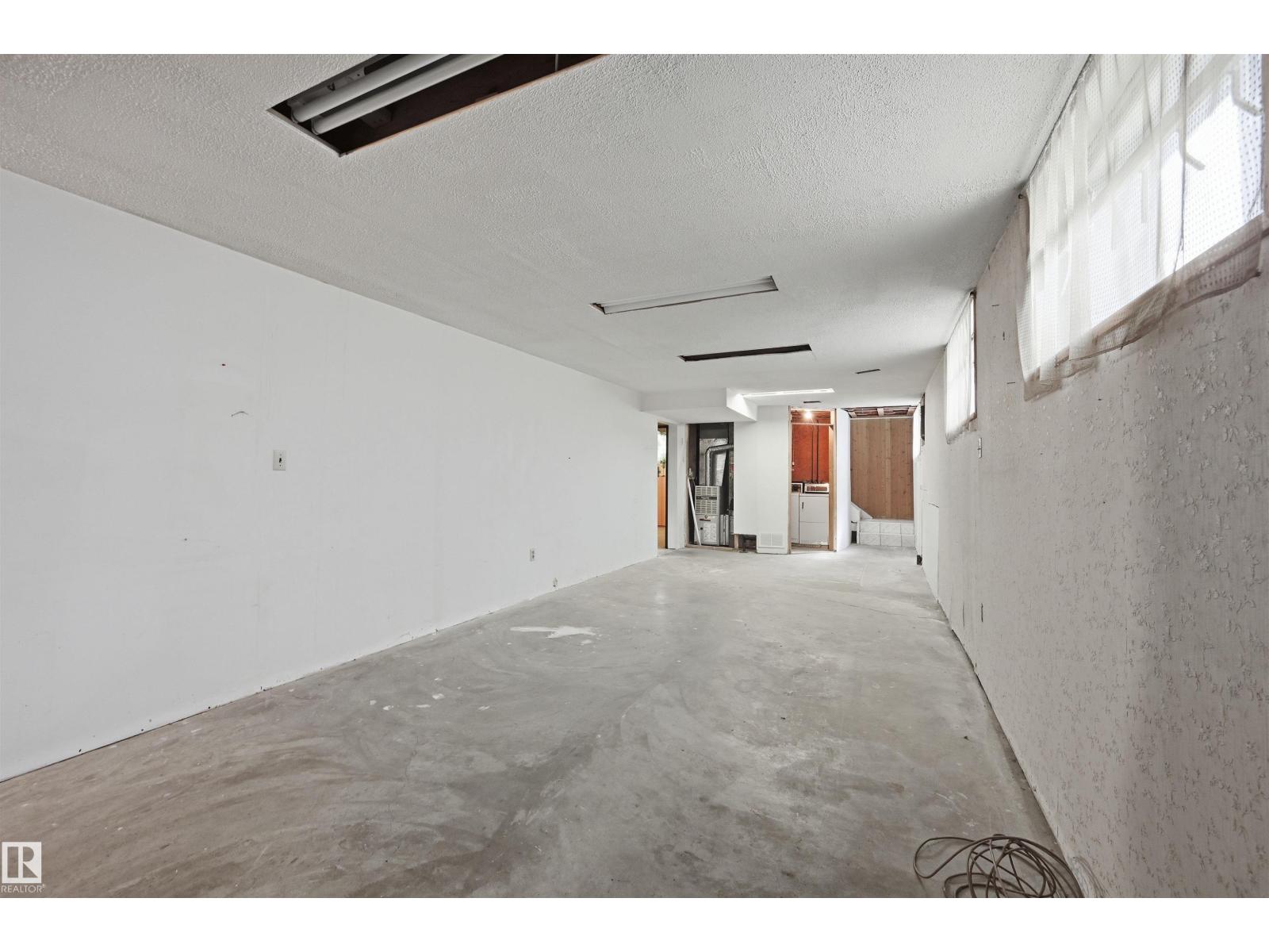 9251 91 ST NW - Image 28