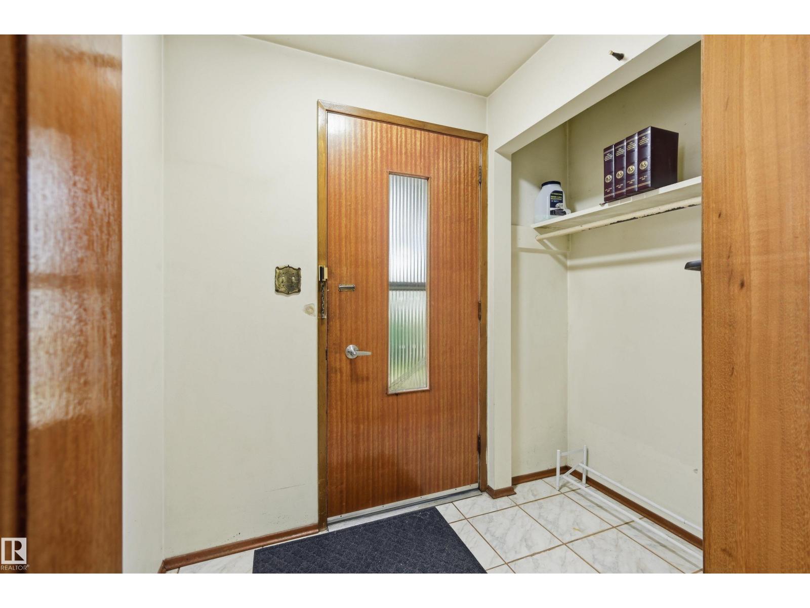 9251 91 ST NW - Image 4