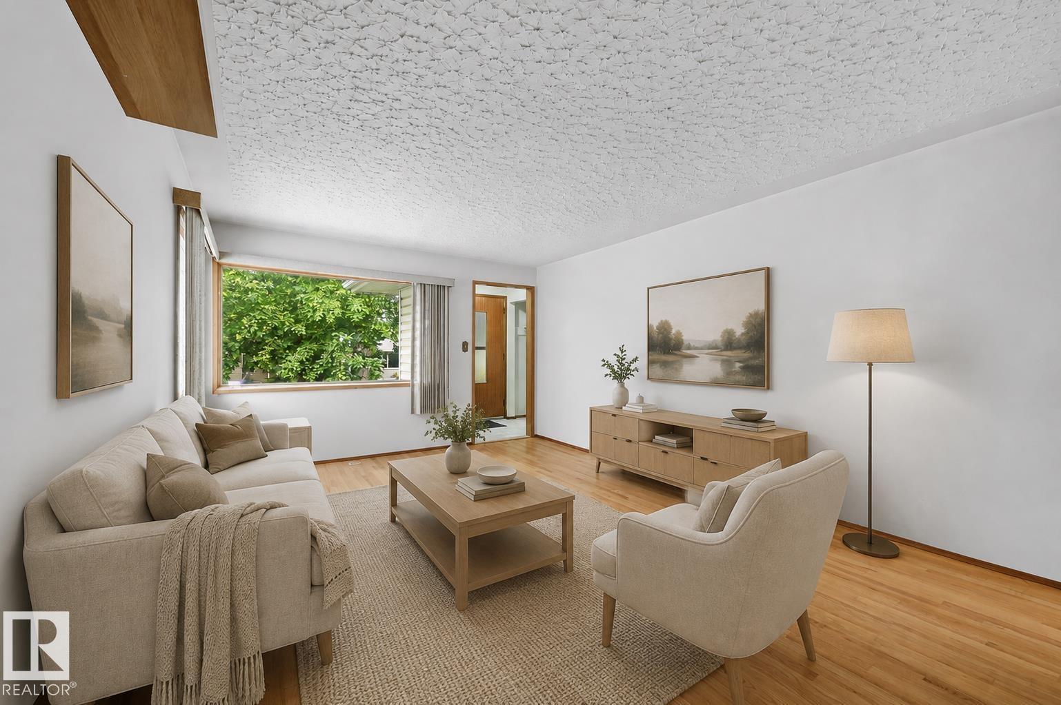 9251 91 ST NW - 5