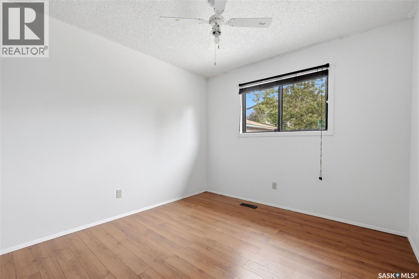 2518 7th AVENUE E - Image 38