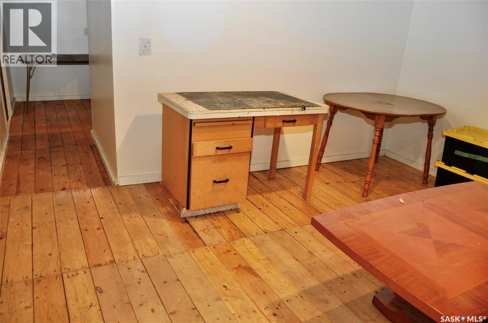 623 4th AVENUE N - Image 34