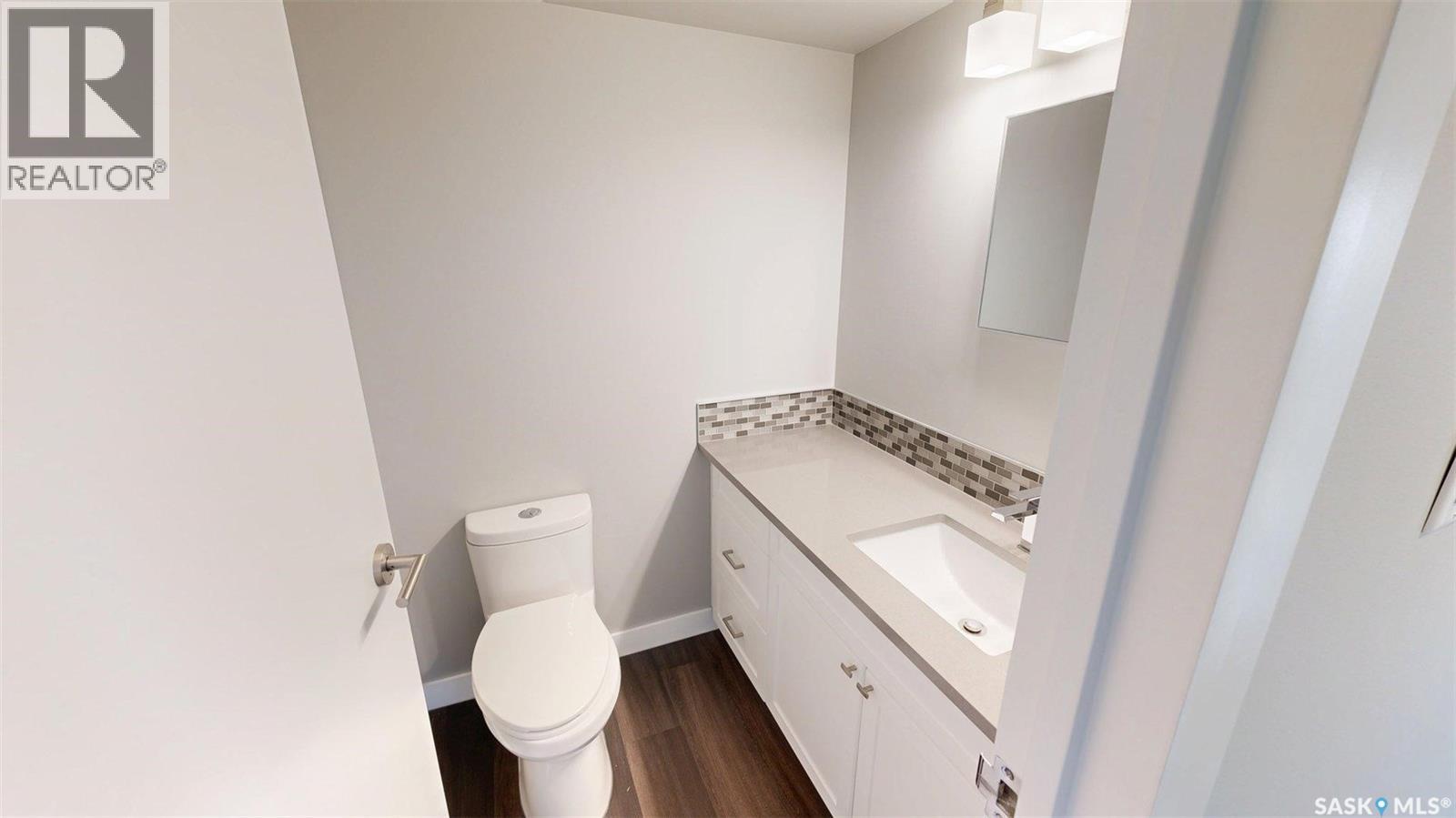 #2104 3520 Hillsdale STREET - 21