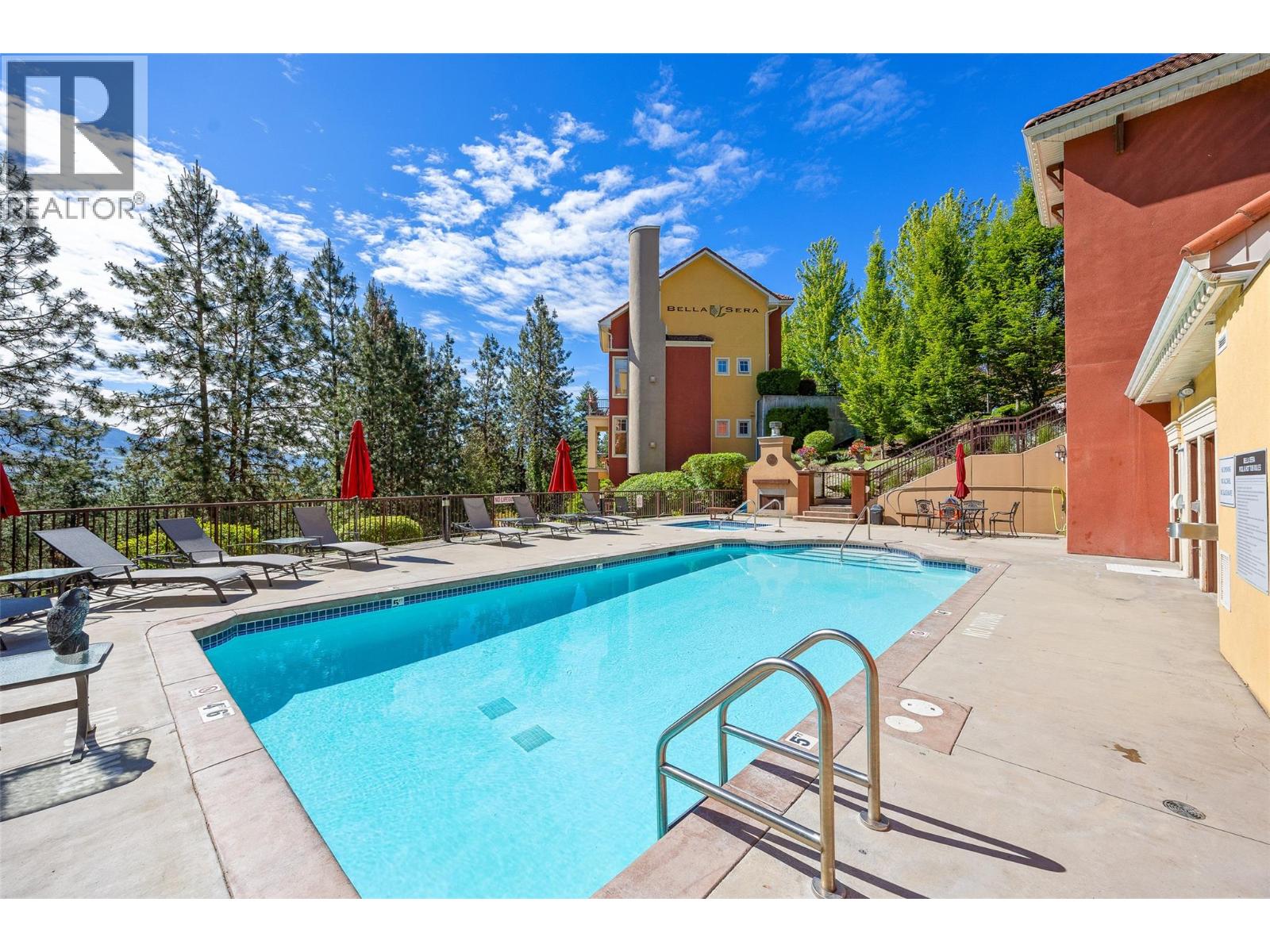 #204 1795 Country Club Drive - 31