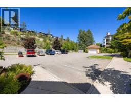 1795 Country Club Drive Unit# 204, Kelowna, BC V1V2V9 Photo 36