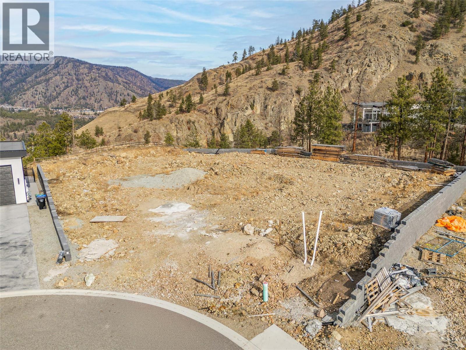  1654 Touriga Place, West Kelowna