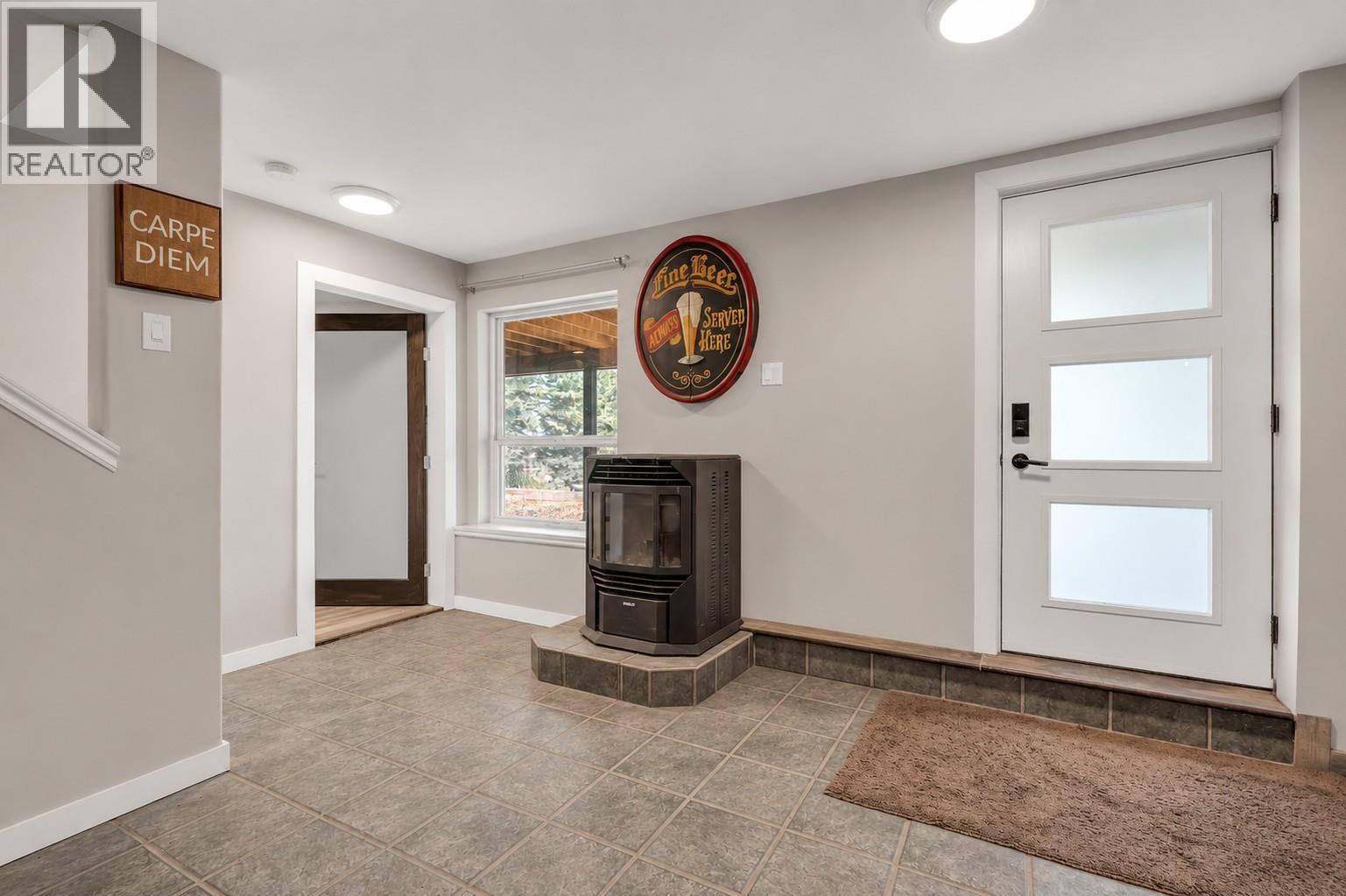 842 Grand Oro Road, Kaleden
