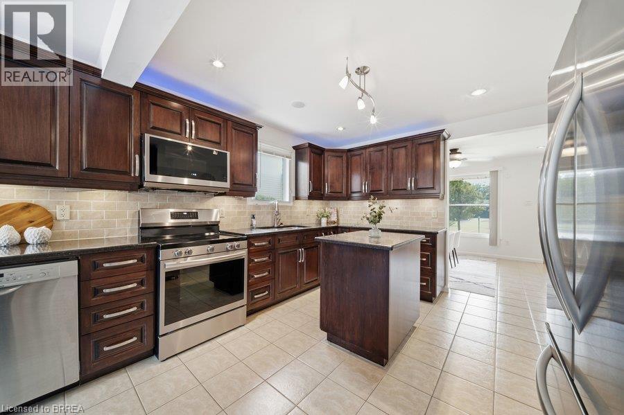 119 BRANTWOOD PARK Road - Image 12