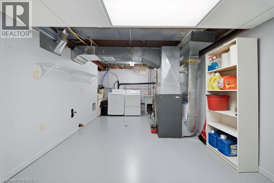 119 BRANTWOOD PARK Road - Image 29