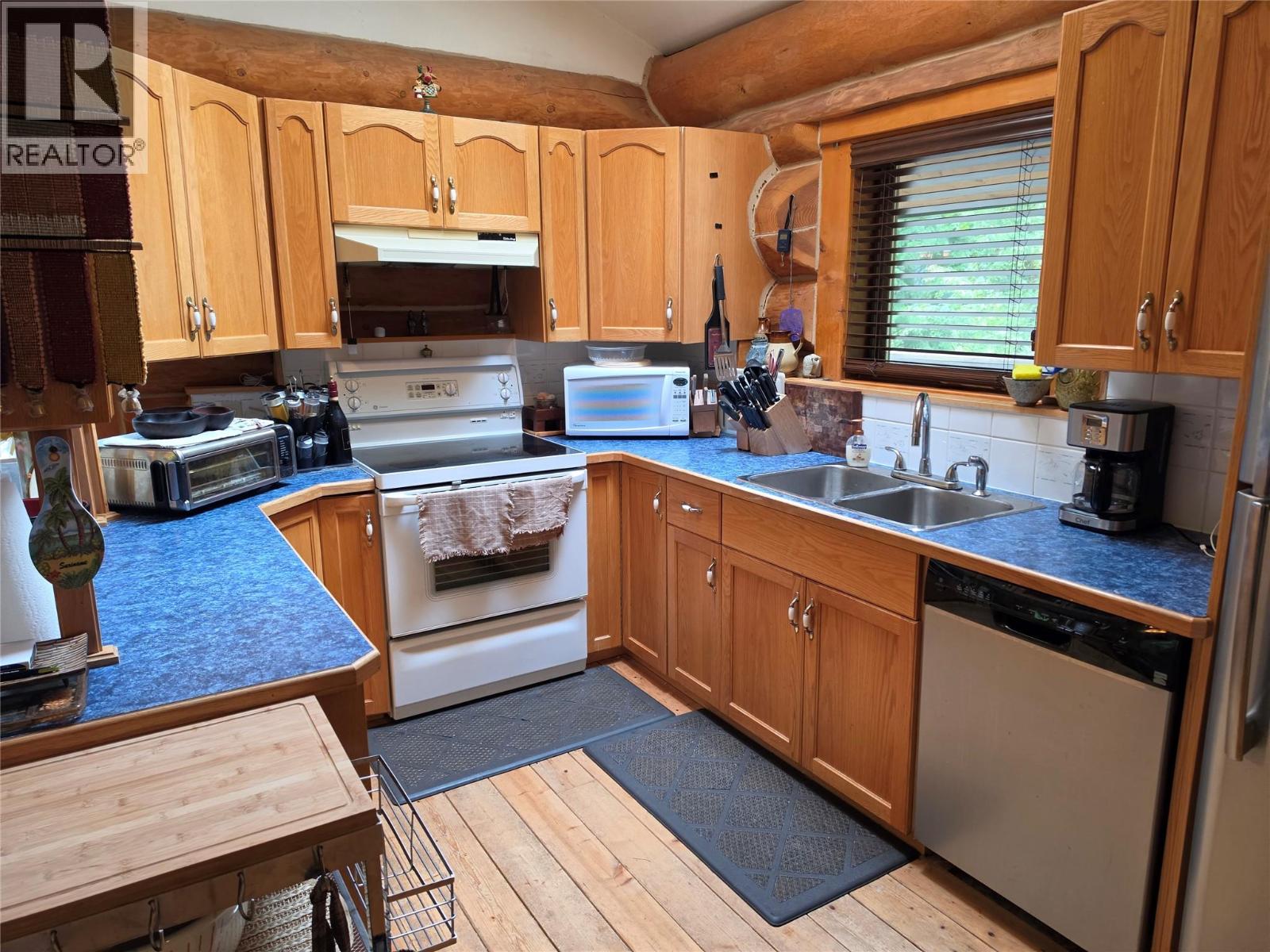 13579 Mountain Shores Road, Boswell